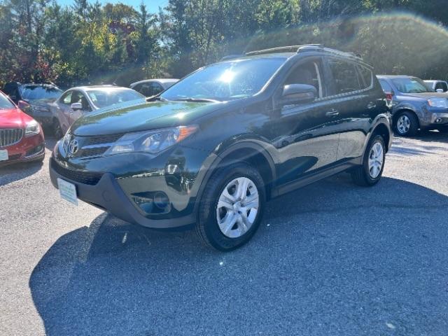 Toyota RAV4 LE FWD 2013