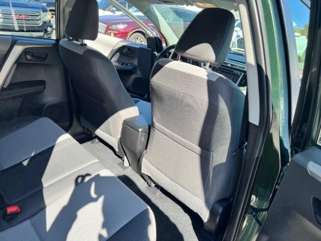 Toyota RAV4 LE FWD 2013