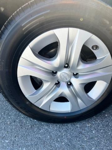 Toyota RAV4 LE FWD 2013