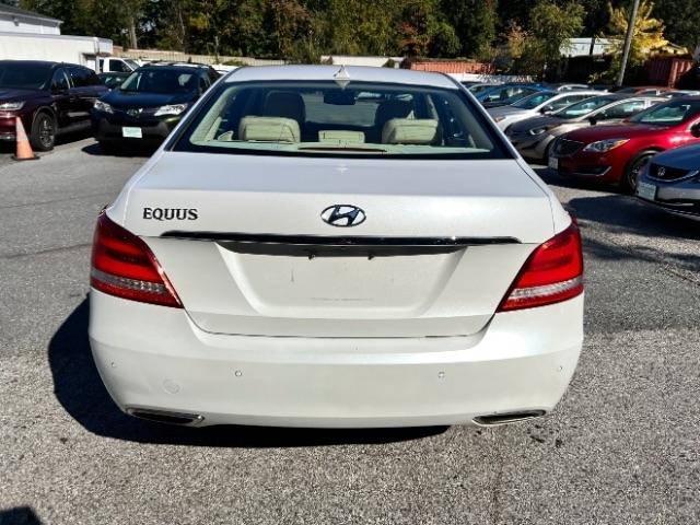 Hyundai Equus Signature 2014