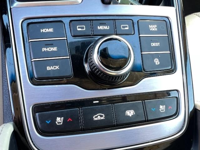 Hyundai Equus Signature 2014