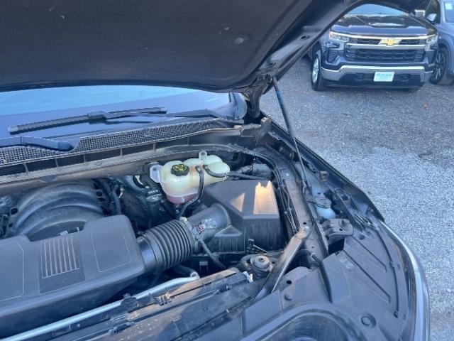 Chevrolet Suburban LT 4WD 2022