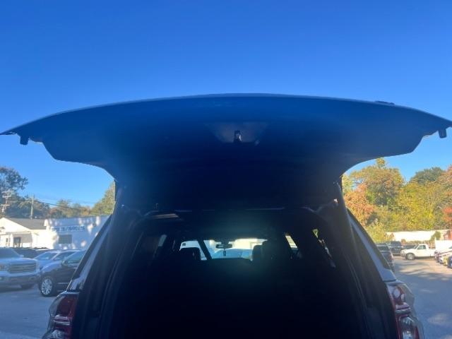 Chevrolet Suburban LT 4WD 2022