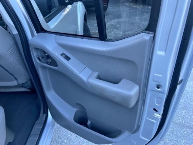 Nissan Frontier SL Crew Cab 5AT 4WD 2019