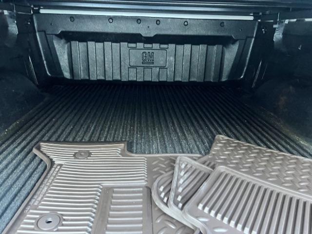 GMC Sierra 1500 SLT Crew Cab 4WD 2014