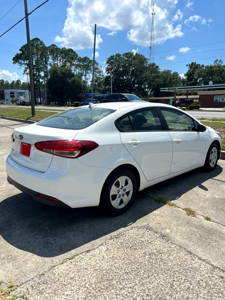 Kia Forte  2017 Kia Forte  2017