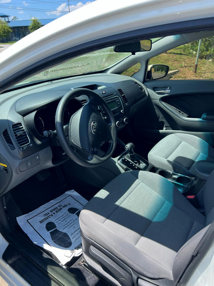 Kia Forte  2017 Kia Forte  2017