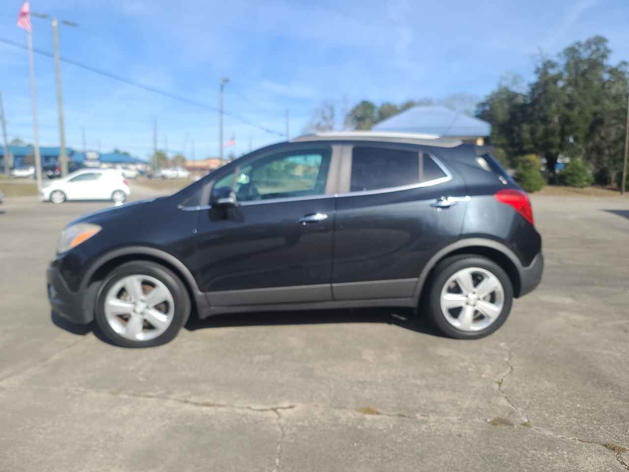 Buick Encore Convenience FWD 2015
