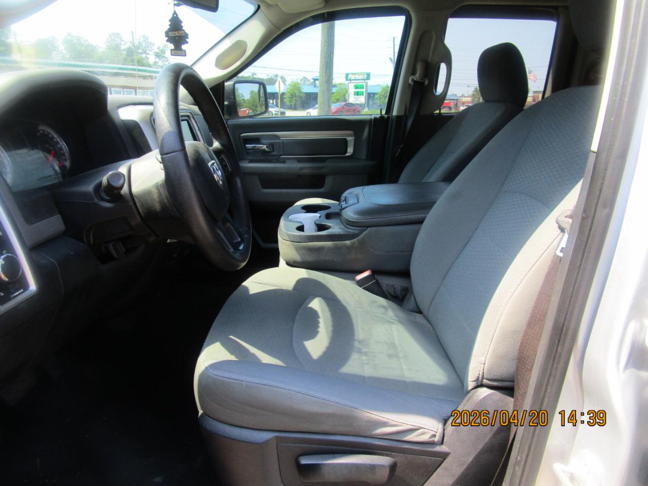 RAM 1500 SLT 2016