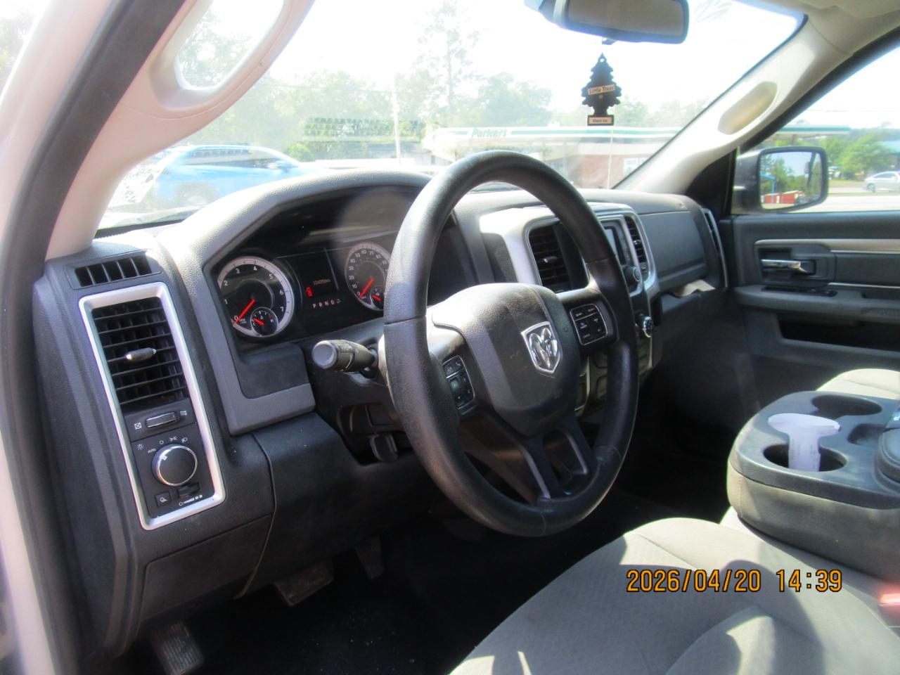 RAM 1500 SLT 2016