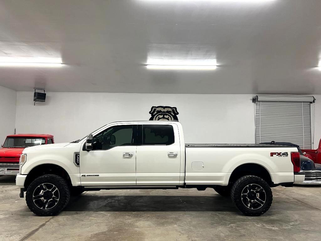 Ford F-350 SD Platinum Crew Cab Long Box 4WD 2022