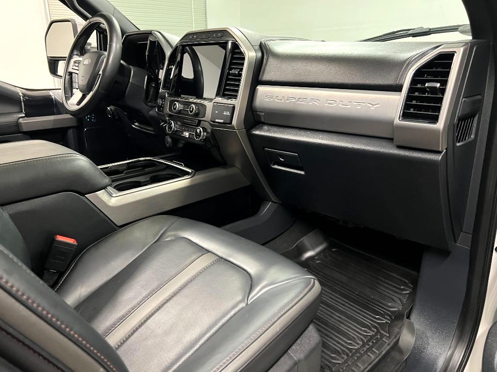 Ford F-350 SD Platinum Crew Cab Long Box 4WD 2022