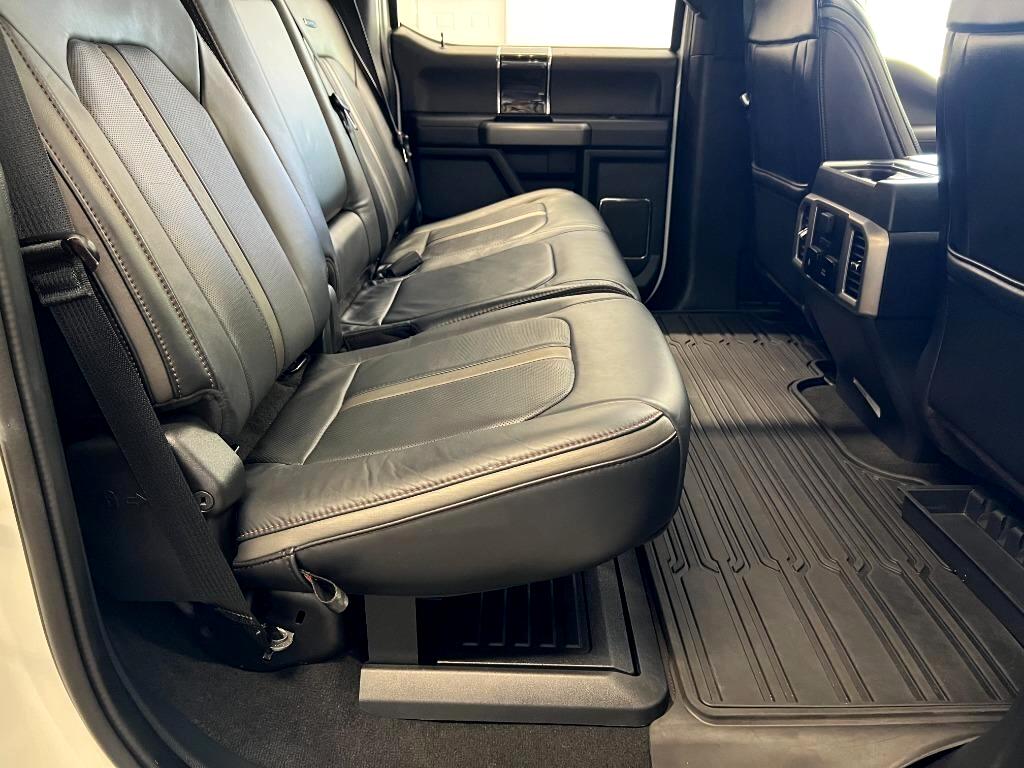 Ford F-350 SD Platinum Crew Cab Long Box 4WD 2022