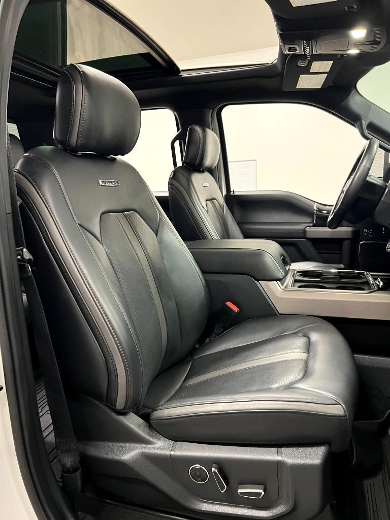 Ford F-350 SD Platinum Crew Cab Long Box 4WD 2022