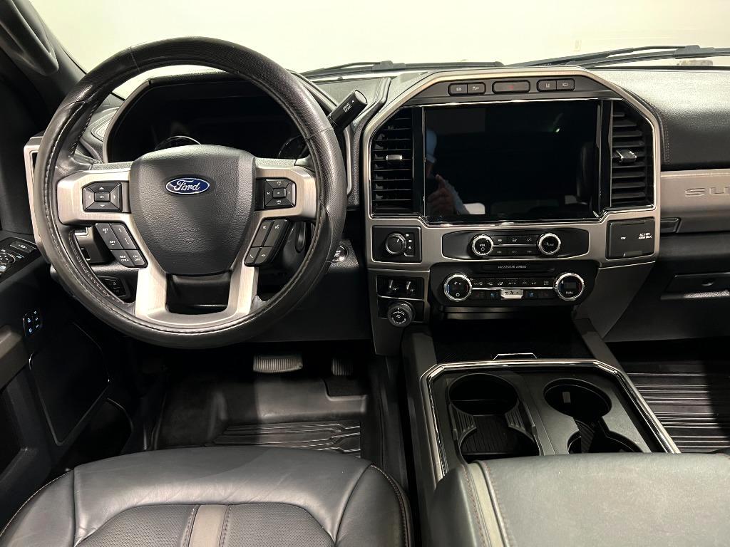 Ford F-350 SD Platinum Crew Cab Long Box 4WD 2022