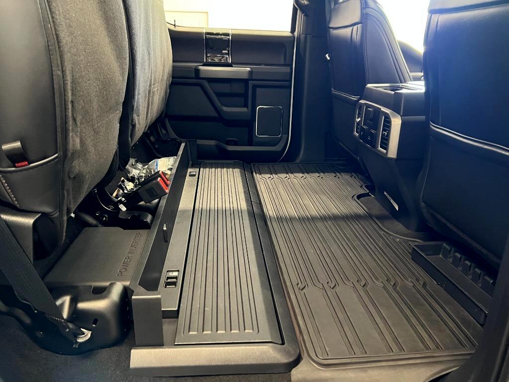 Ford F-350 SD Platinum Crew Cab Long Box 4WD 2022