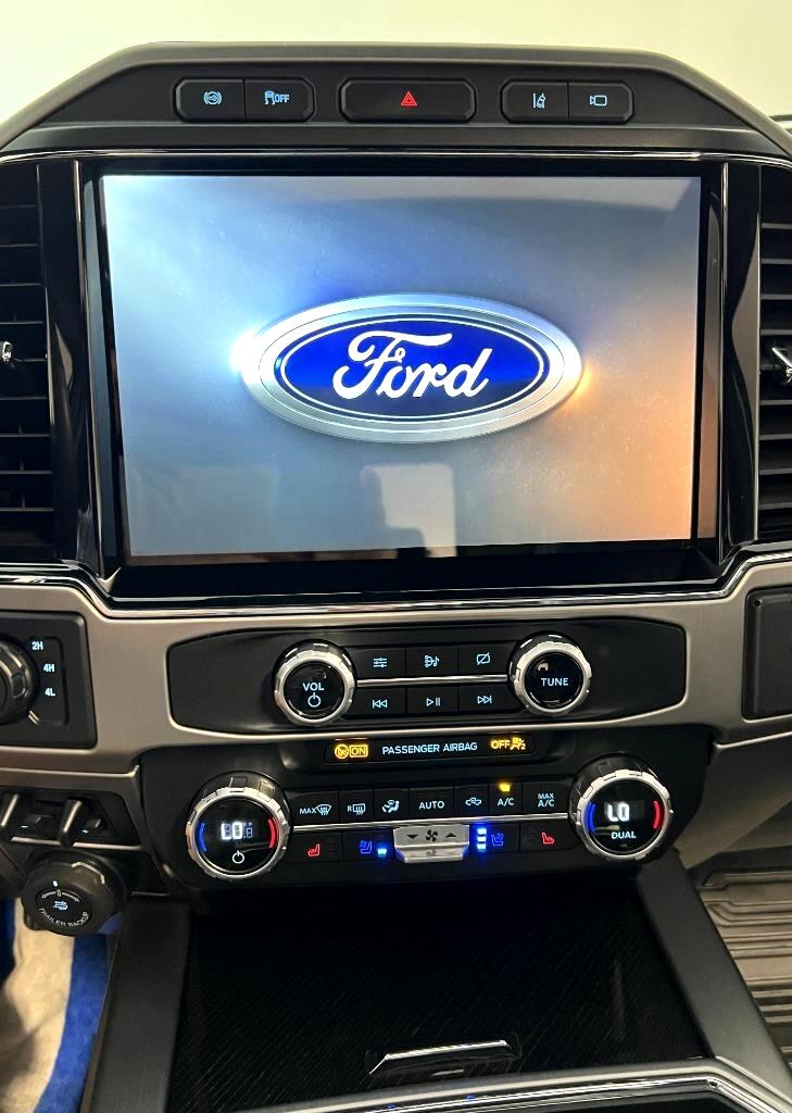 Ford F-350 SD Platinum Crew Cab Long Box 4WD 2022