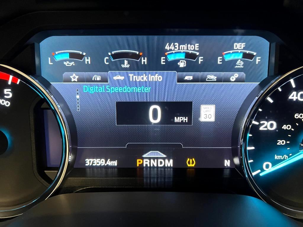 Ford F-350 SD Platinum Crew Cab Long Box 4WD 2022