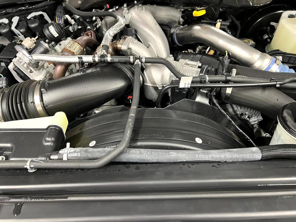 Ford F-350 SD Platinum Crew Cab Long Box 4WD 2022