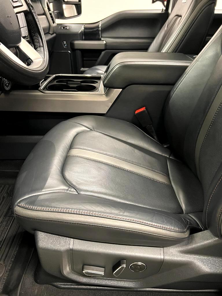 Ford F-350 SD Platinum Crew Cab Long Box 4WD 2022