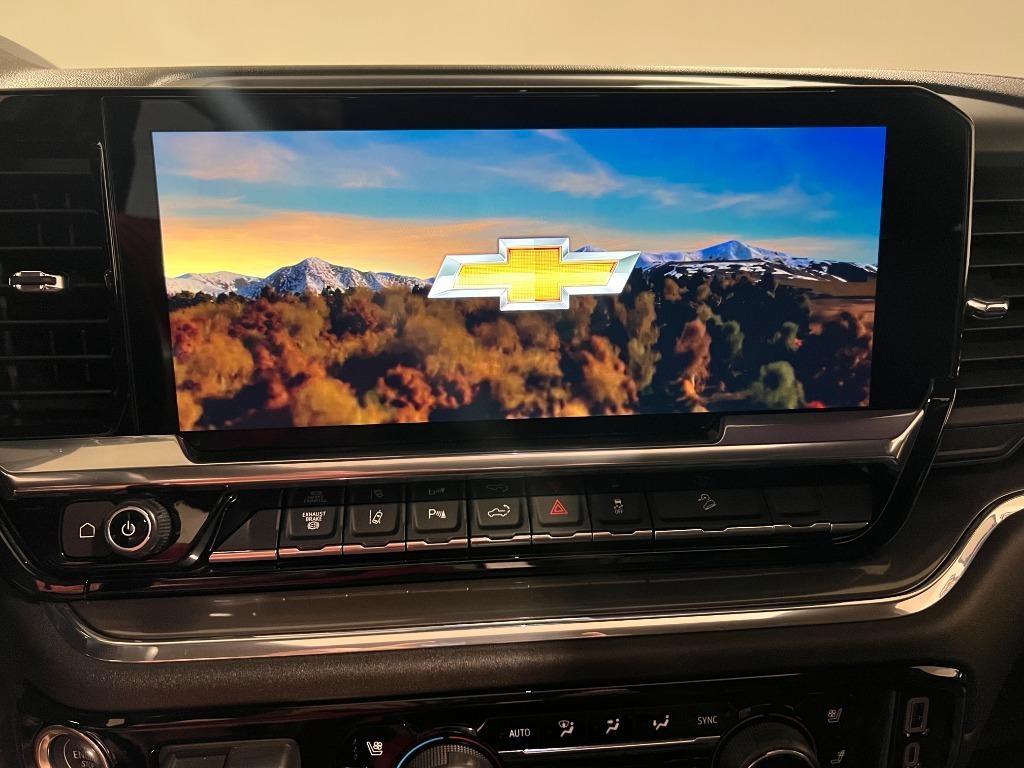 Chevrolet Silverado 2500HD High Country Crew Cab Long Box 4WD 2024