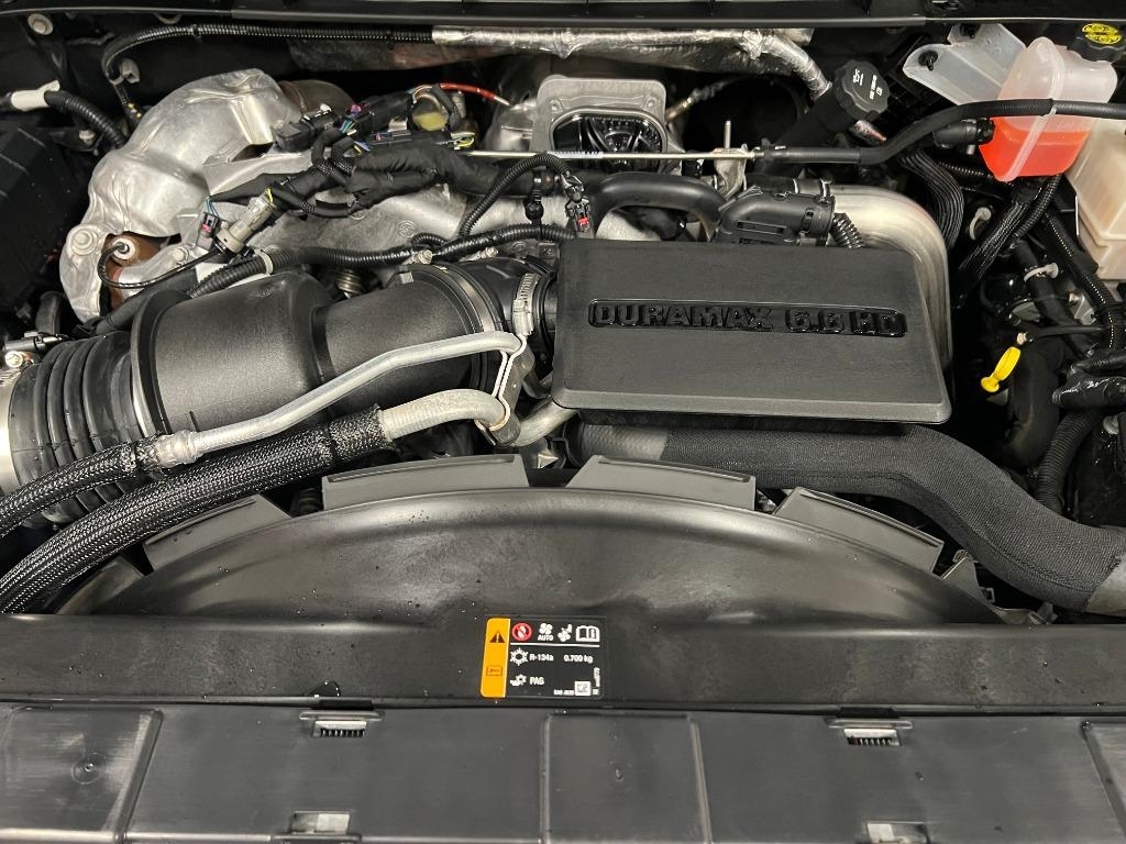 Chevrolet Silverado 2500HD High Country Crew Cab Long Box 4WD 2024