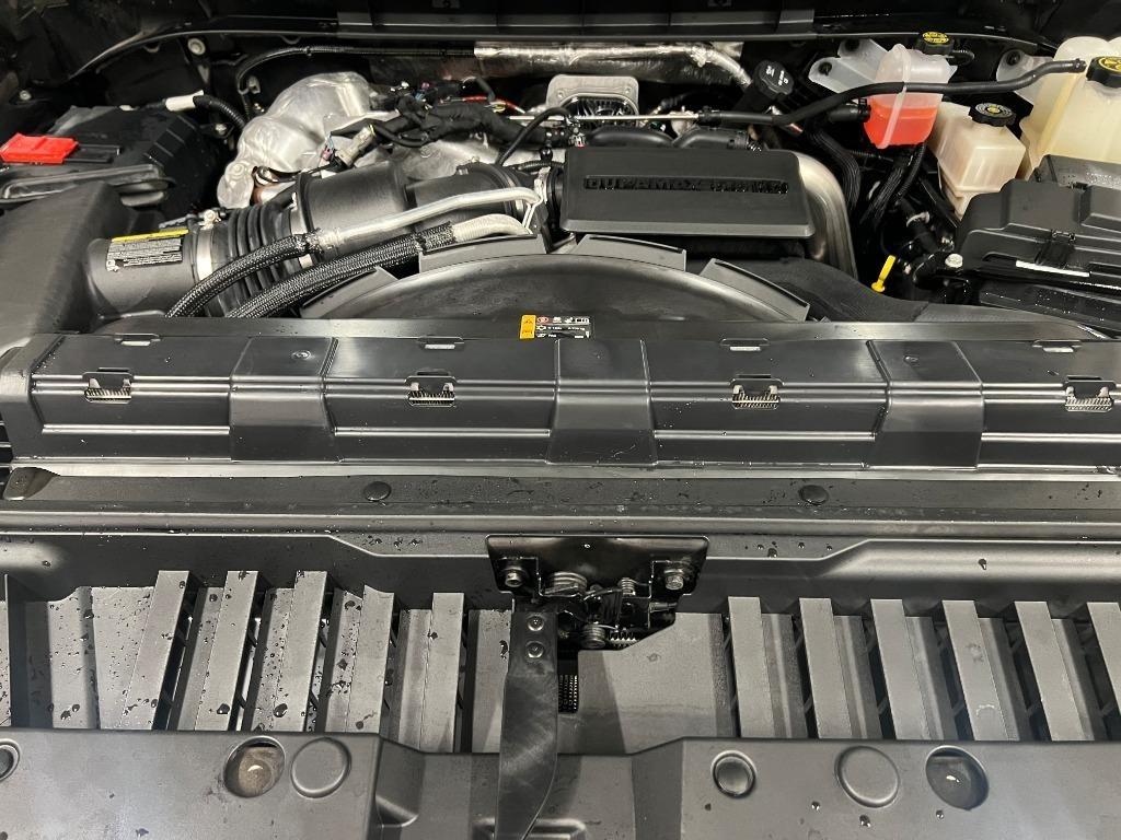 Chevrolet Silverado 2500HD High Country Crew Cab Long Box 4WD 2024