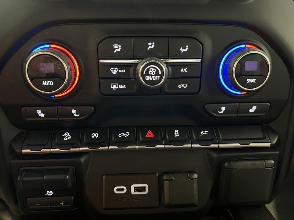 Chevrolet Silverado 1500 Limited RST Crew Cab 4WD 2022