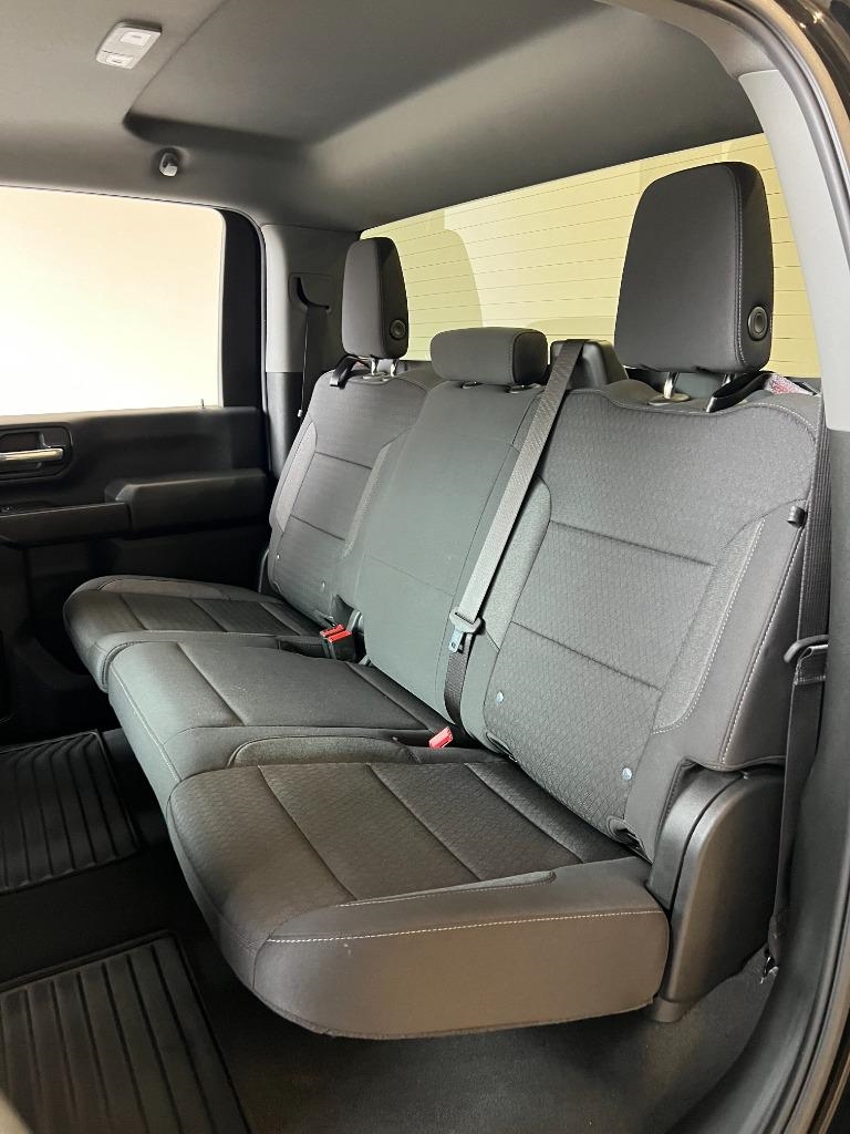 Chevrolet Silverado 2500HD Custom Crew Cab Long Box 4WD 2024