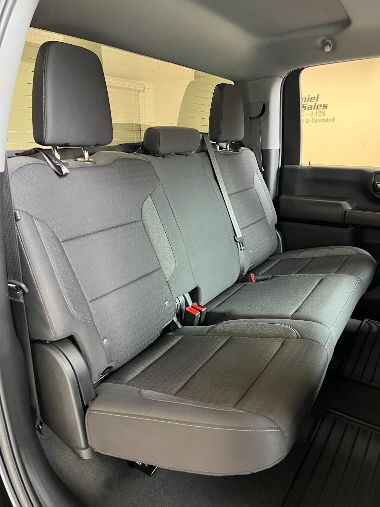 Chevrolet Silverado 2500HD Custom Crew Cab Long Box 4WD 2024