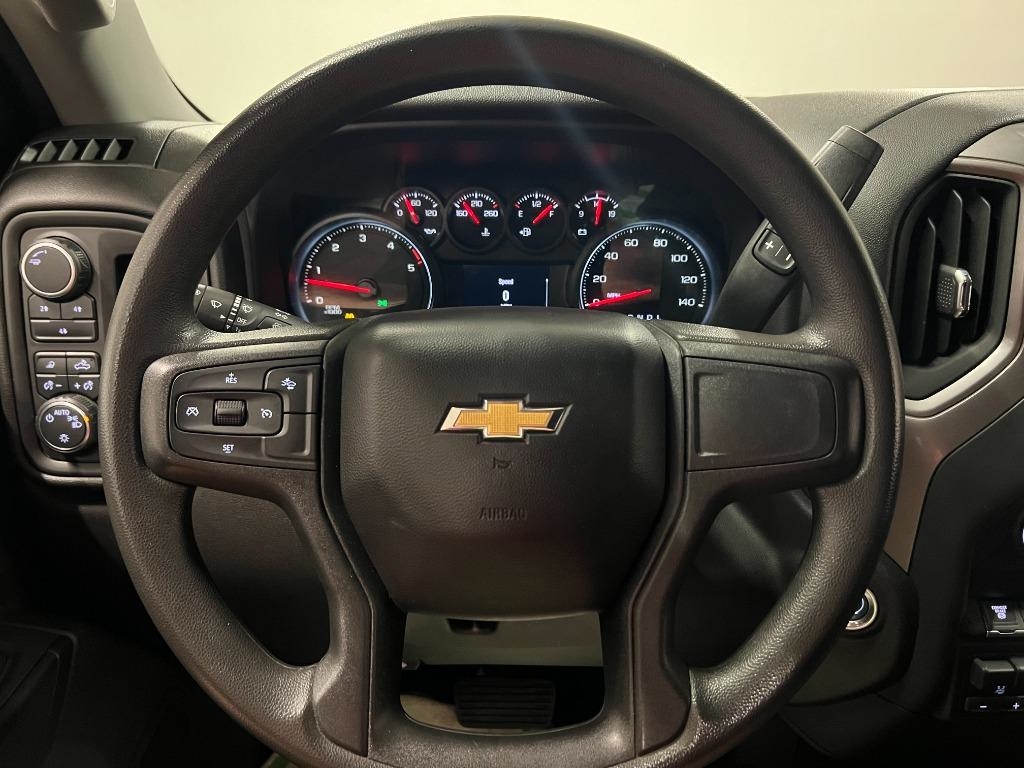 Chevrolet Silverado 2500HD Custom Crew Cab Long Box 4WD 2024