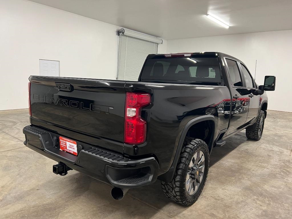 Chevrolet Silverado 2500HD Custom Crew Cab Long Box 4WD 2024
