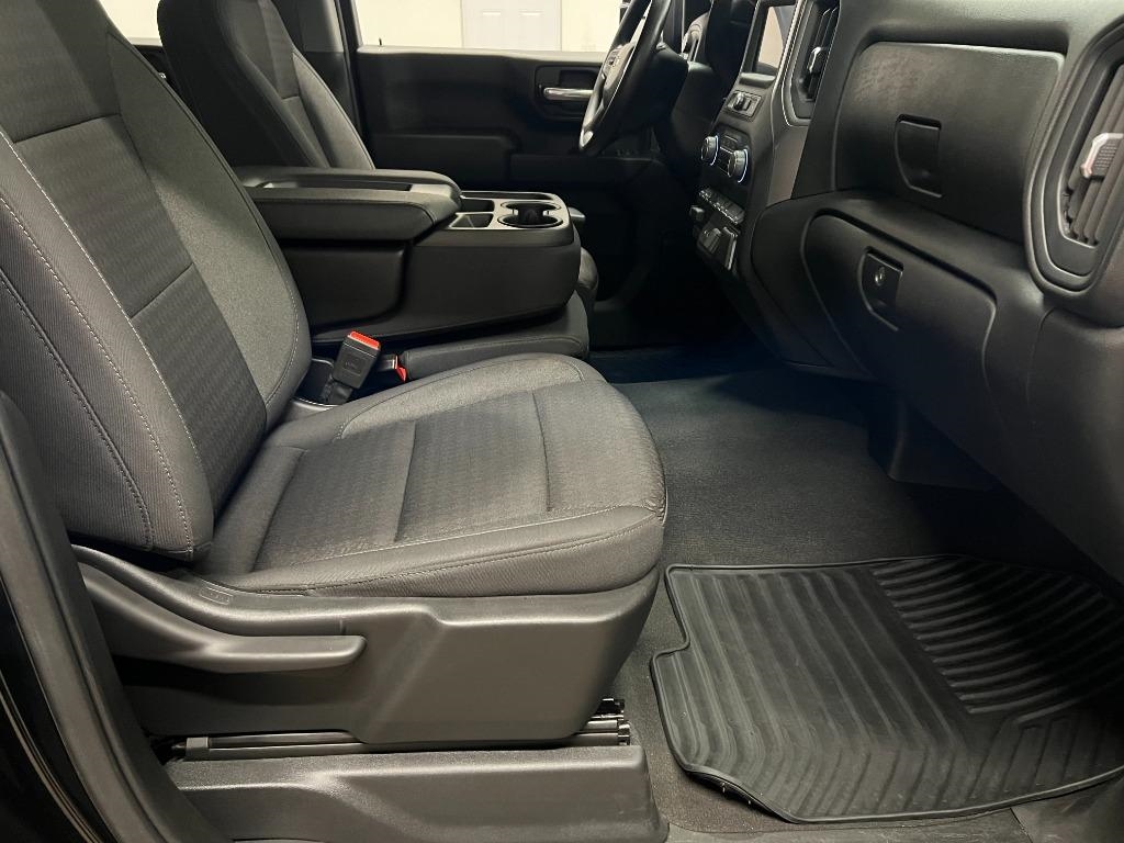 Chevrolet Silverado 2500HD Custom Crew Cab Long Box 4WD 2024