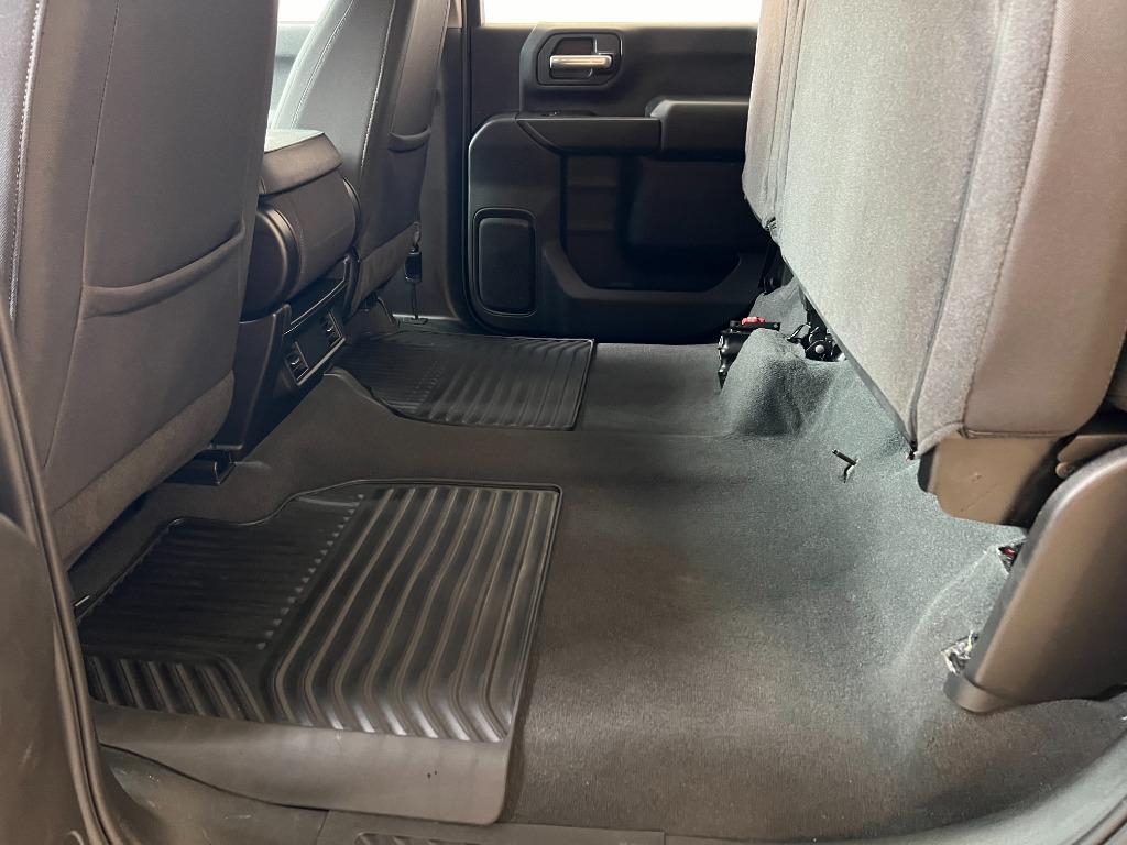 Chevrolet Silverado 2500HD Custom Crew Cab Long Box 4WD 2024