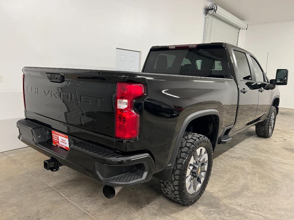 Chevrolet Silverado 2500HD Custom Crew Cab Long Box 4WD 2024