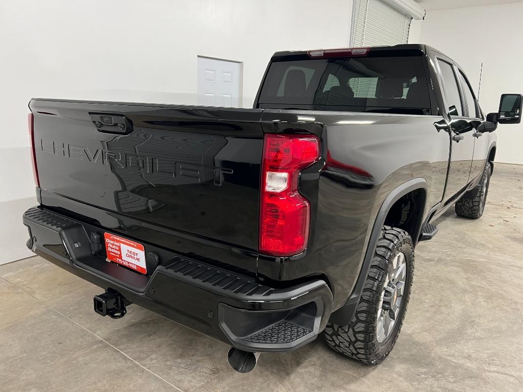 Chevrolet Silverado 2500HD Custom Crew Cab Long Box 4WD 2024