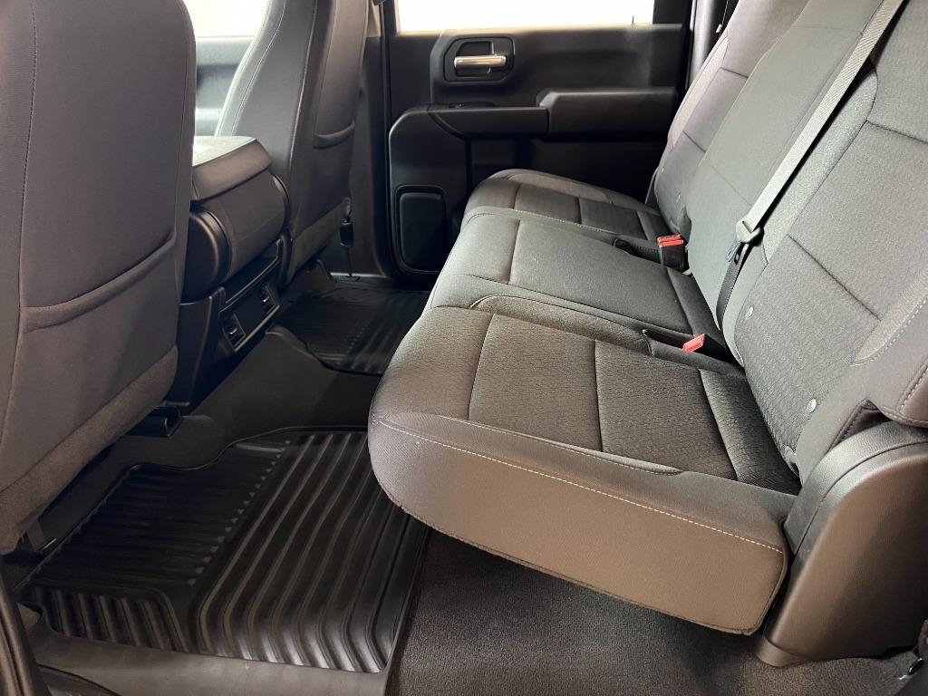 Chevrolet Silverado 2500HD Custom Crew Cab Long Box 4WD 2024