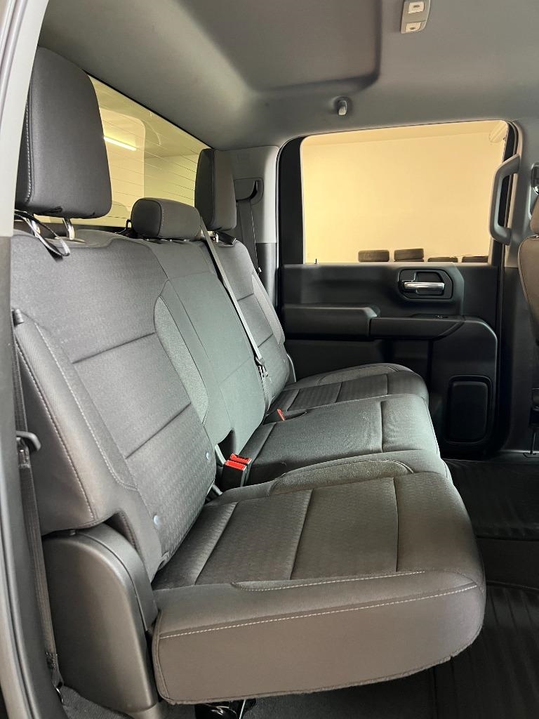 Chevrolet Silverado 2500HD Custom Crew Cab Long Box 4WD 2024