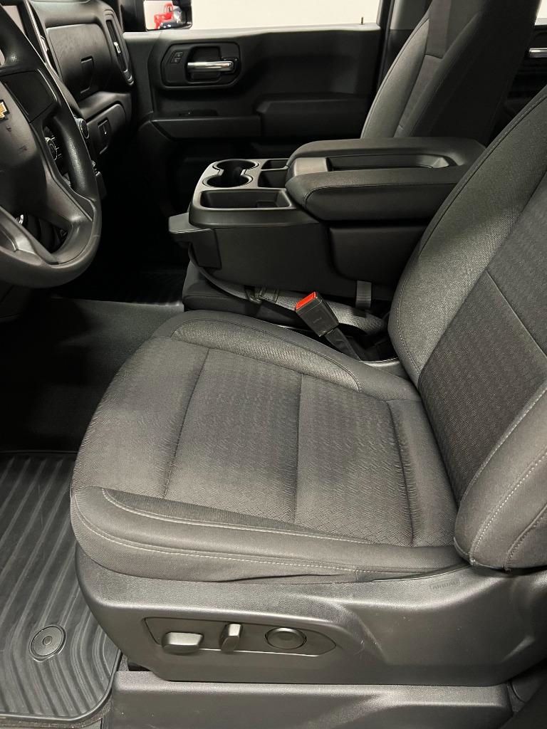 Chevrolet Silverado 2500HD Custom Crew Cab Long Box 4WD 2024