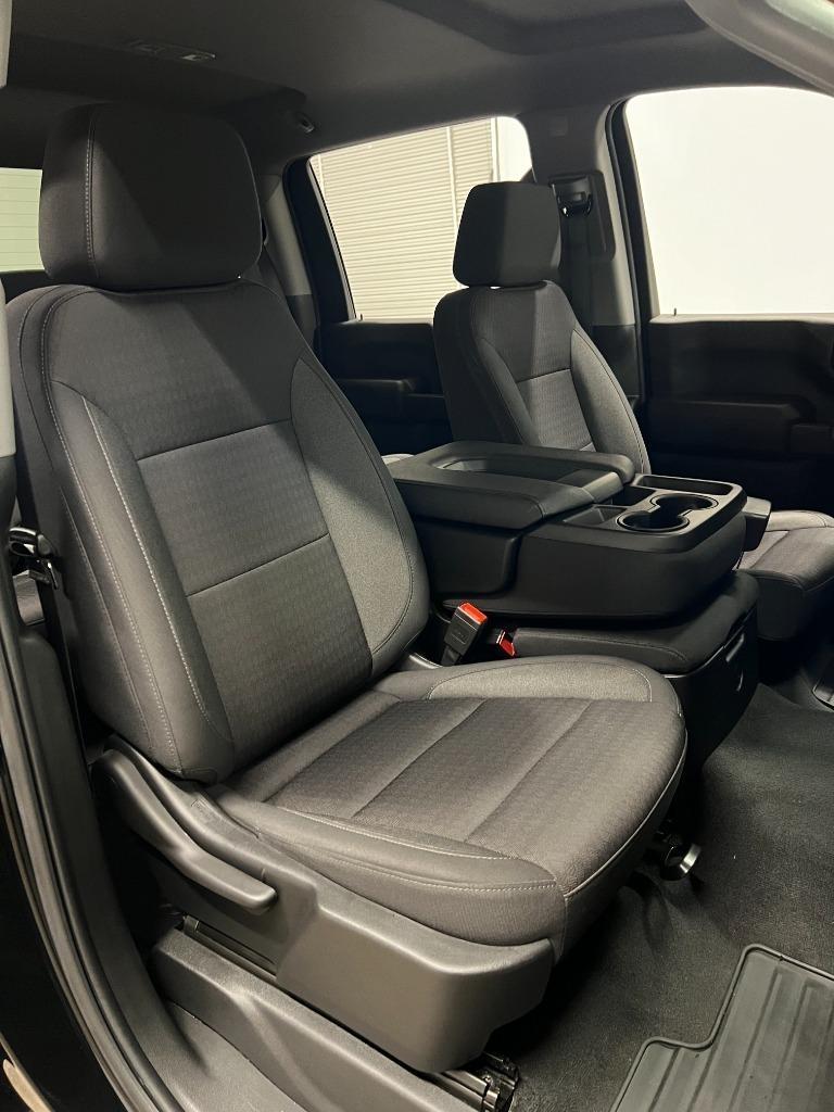 Chevrolet Silverado 2500HD Custom Crew Cab Long Box 4WD 2024