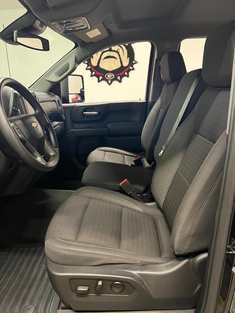 Chevrolet Silverado 2500HD Custom Crew Cab Long Box 4WD 2024