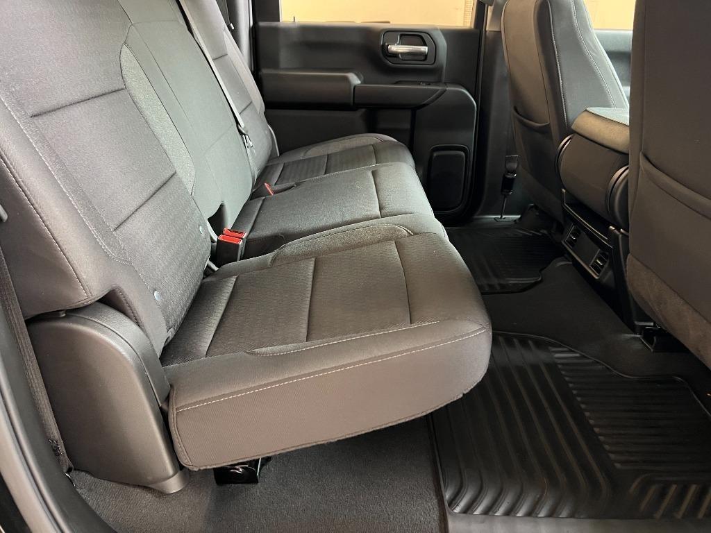 Chevrolet Silverado 2500HD Custom Crew Cab Long Box 4WD 2024