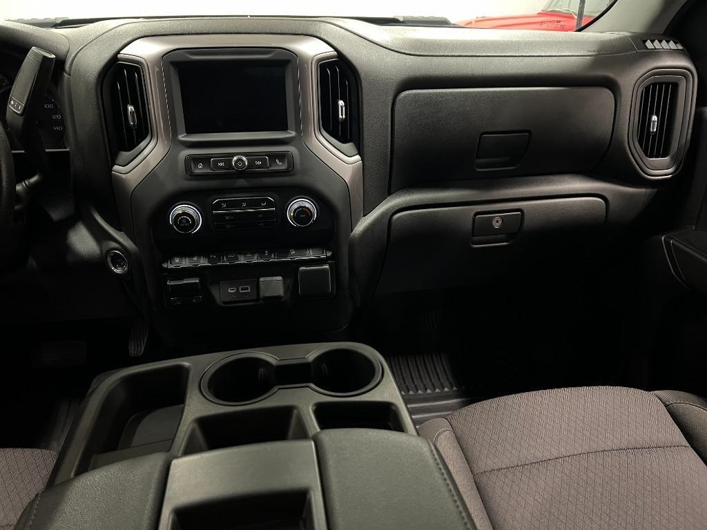 Chevrolet Silverado 2500HD Custom Crew Cab Long Box 4WD 2024