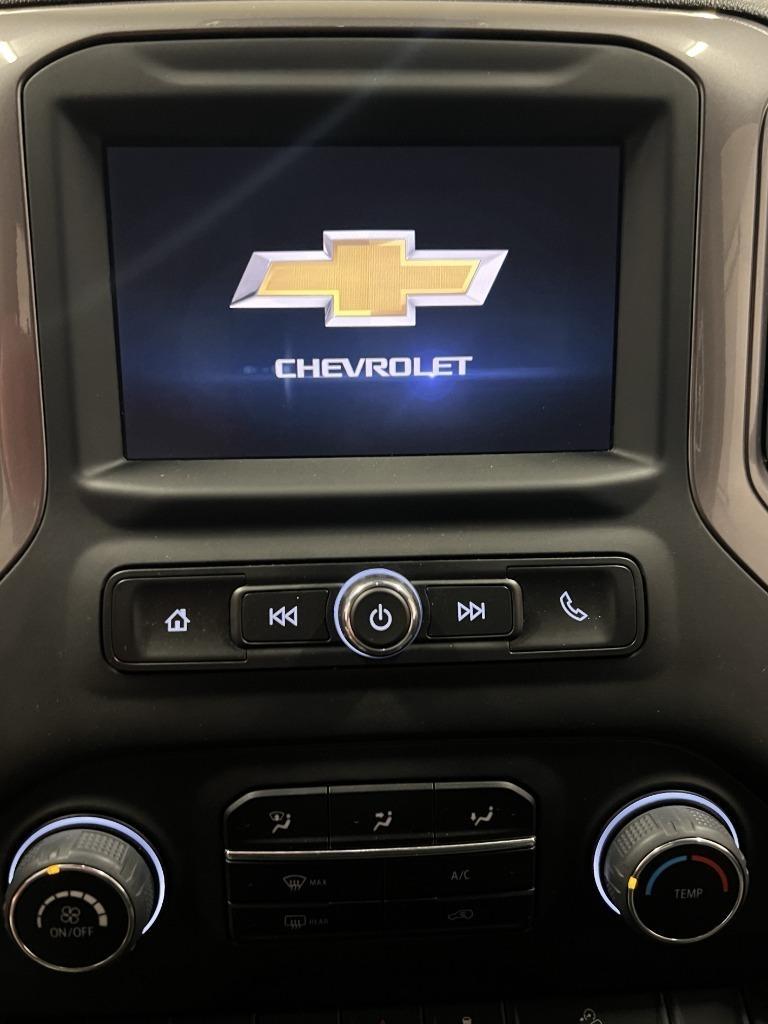 Chevrolet Silverado 2500HD Custom Crew Cab Long Box 4WD 2024