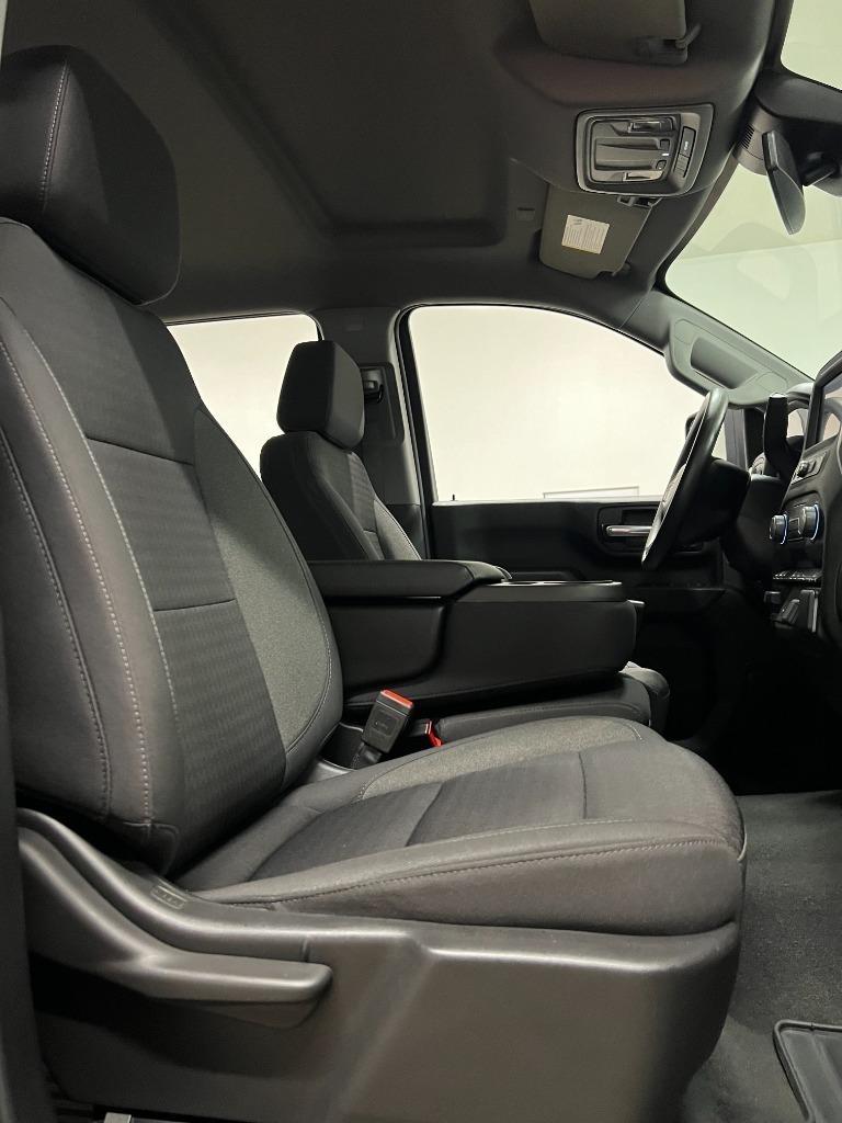 Chevrolet Silverado 2500HD Custom Crew Cab Long Box 4WD 2024