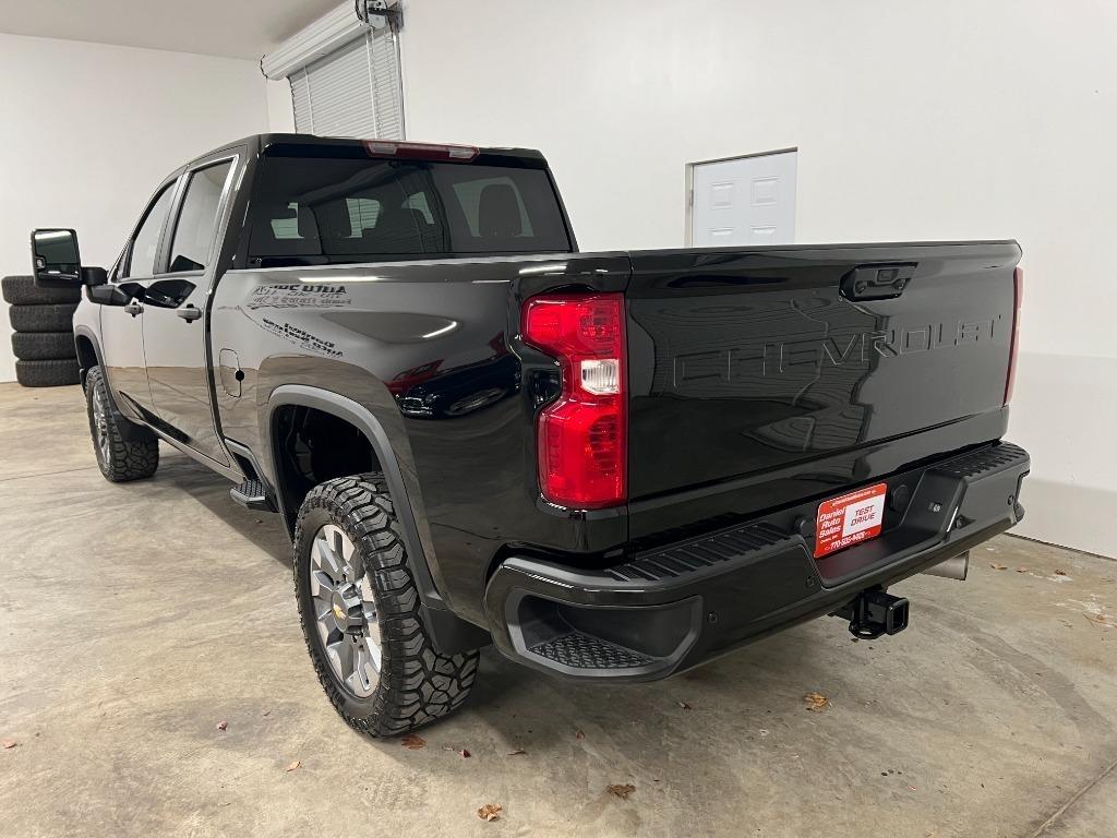 Chevrolet Silverado 2500HD Custom Crew Cab Long Box 4WD 2024