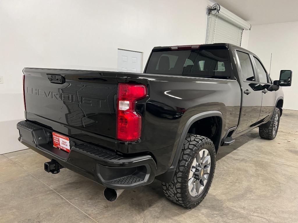 Chevrolet Silverado 2500HD Custom Crew Cab Long Box 4WD 2024