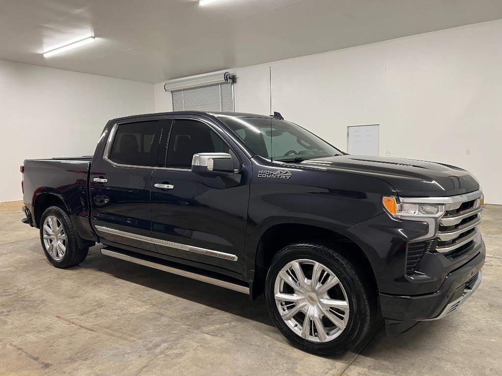 Chevrolet Silverado 1500 High Country Crew Cab 4WD 2022