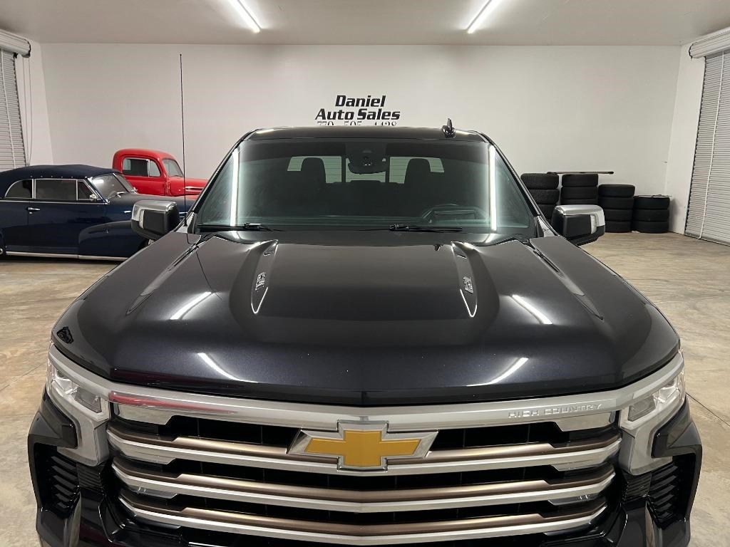 Chevrolet Silverado 1500 High Country Crew Cab 4WD 2022
