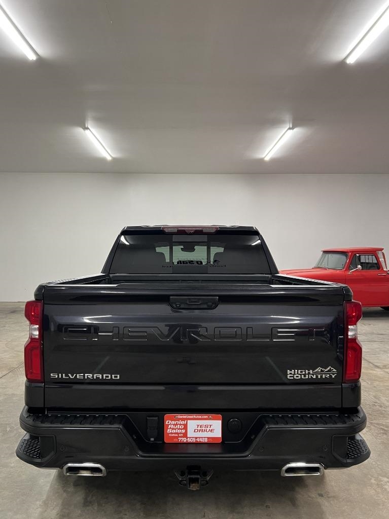 Chevrolet Silverado 1500 High Country Crew Cab 4WD 2022